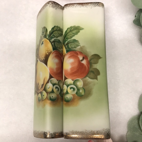 VINTAGE WALL VASES Green porcelain with gilded gold painted vintage fruit set 2 - Picture 1 of 16